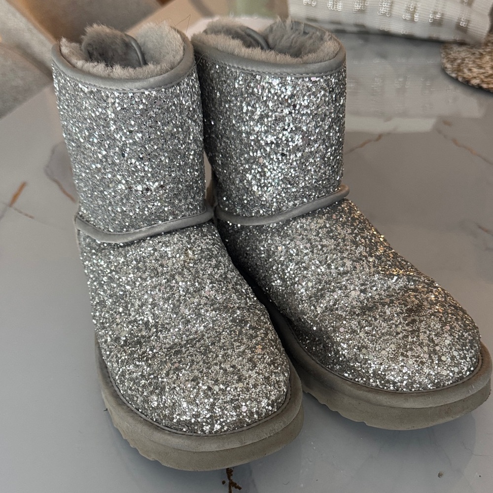 UGG Bailey Bow Silver Glitter Boots